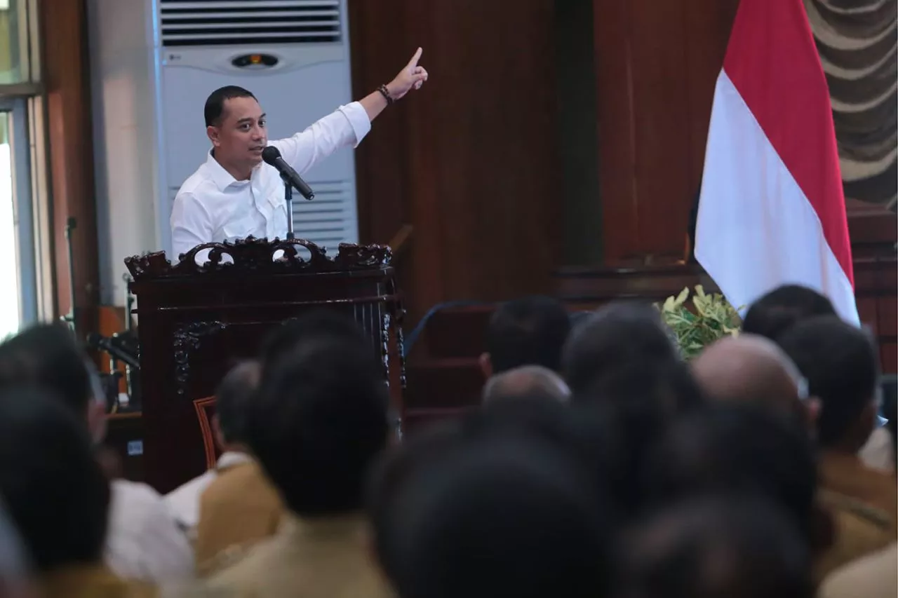 Wali Kota Eri Ancam Copot Lurah dan Camat Berkinerja Buruk, Ini Penilaiannya