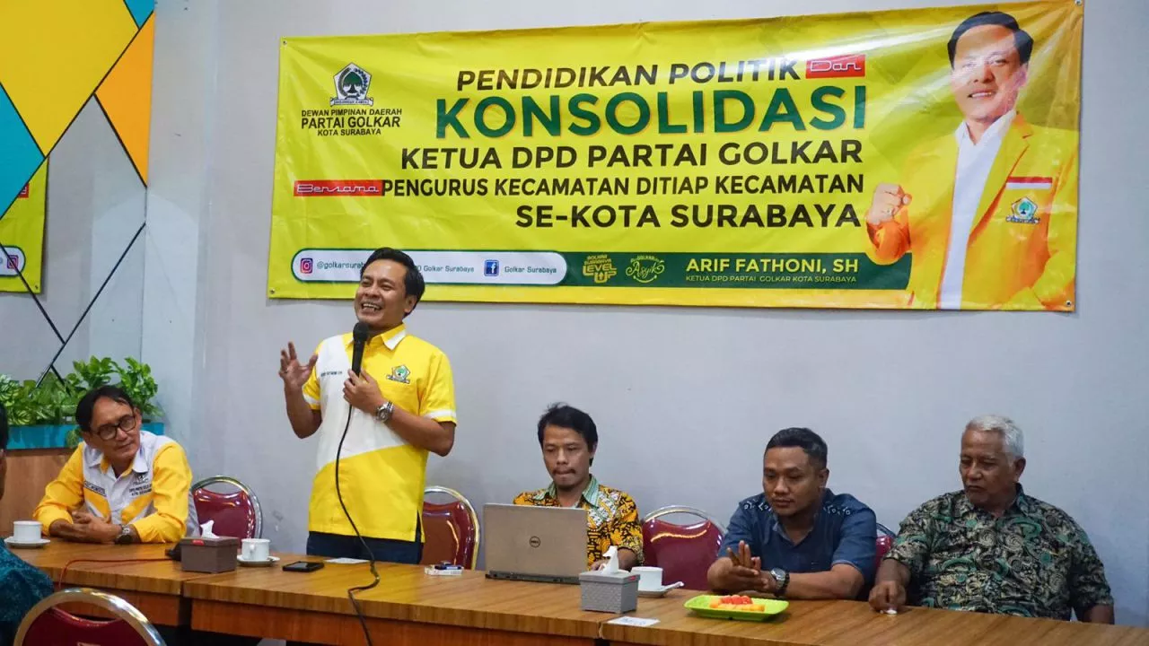 Antusias Program Padat Karya, Warga Surabaya Titip Aspirasi ke Partai Golkar