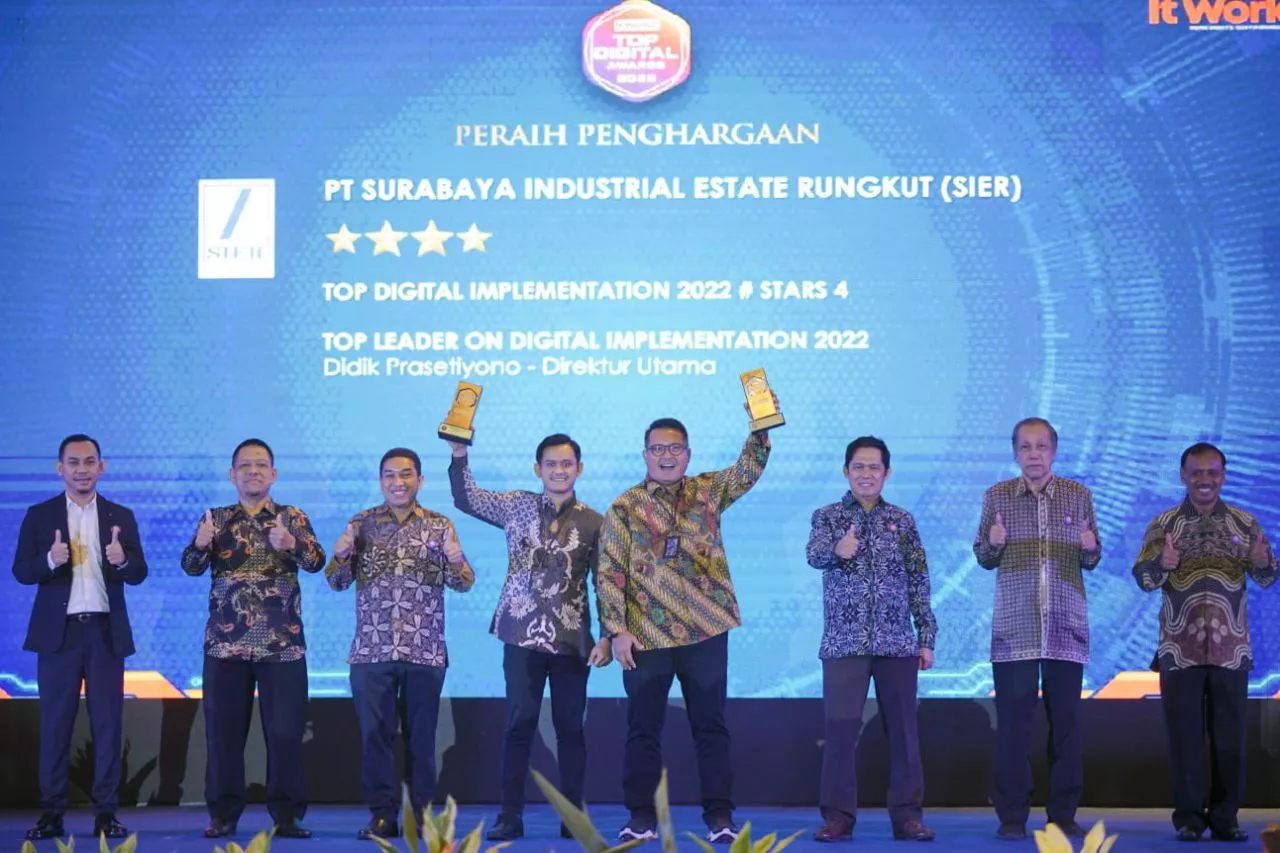 Perkuat Digitalisasi, SIER Raih Dua Penghargaan TOP Digital Award 2022
