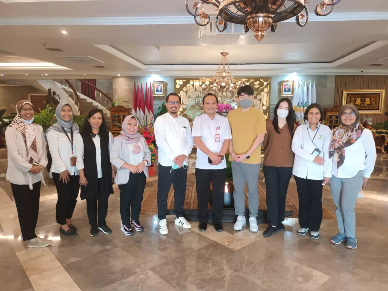 Perkuat Penanganan Remaja Rentan, Kemensos Gandeng Pemerintah Korea