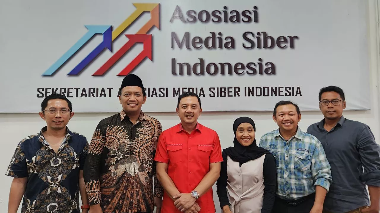 Silaturahmi ke AMSI, Ketua PA GMNI Jatim Berkomitmen Menyemai Nilai Kebangsaan
