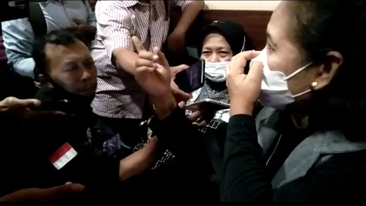 Anggota DPRD Surabaya Terjebak Lift hingga Menahan Kencing, Begini Ceritanya