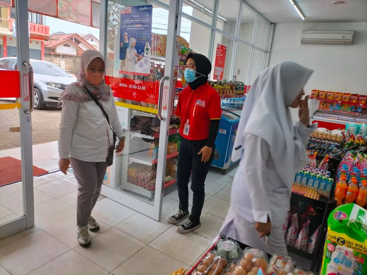 Dapat Pelatihan Kemensos, 3 Penyandang Disabilitas Bekerja di Perusahaan Besar