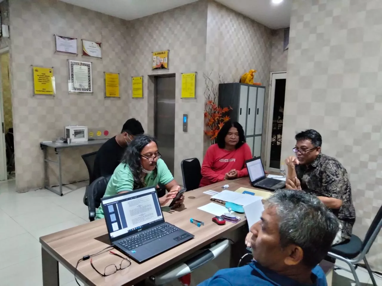 Polisi Tangkap Dua Preman Pengeroyok Jurnalis di Surabaya