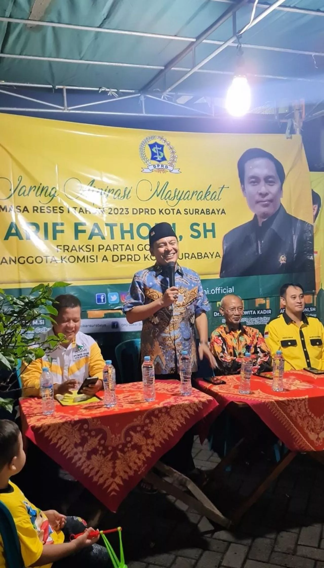 Reses di Rungkut Lor Arif Fathoni Disambati Soal Kondisi Balai RW