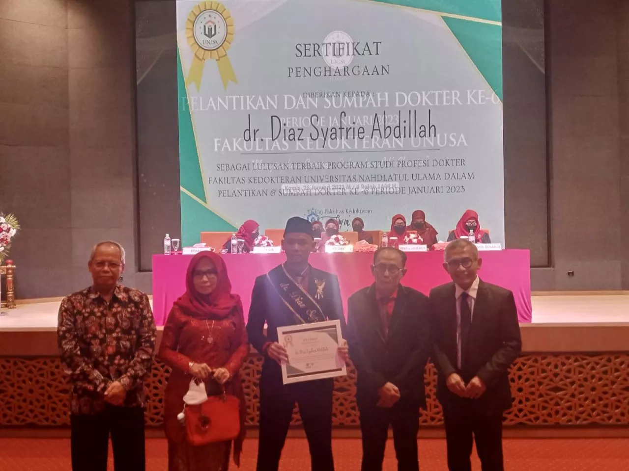 Unusa Lantik dan Ambil Sumpah Dokter Angkatan ke 6