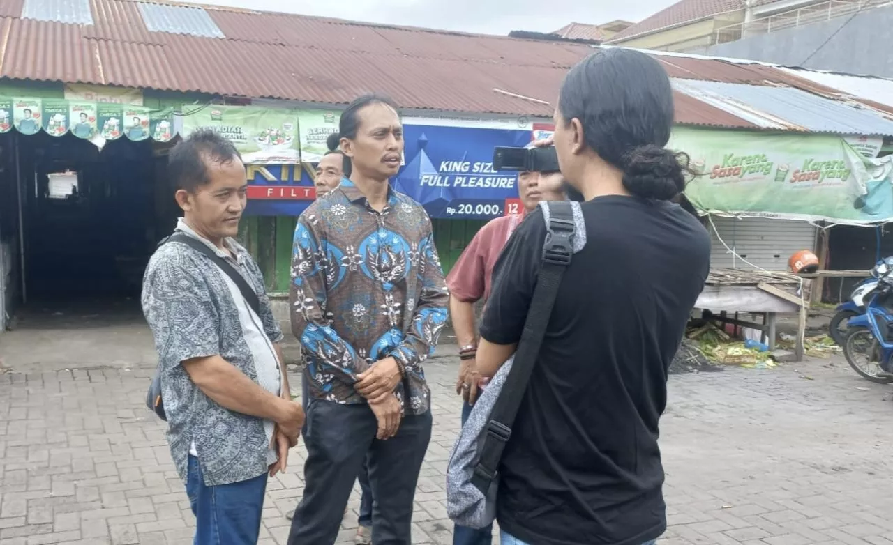 Penarikan Retribusi Pedagang Pasar Semolowaru Surabaya Disoal