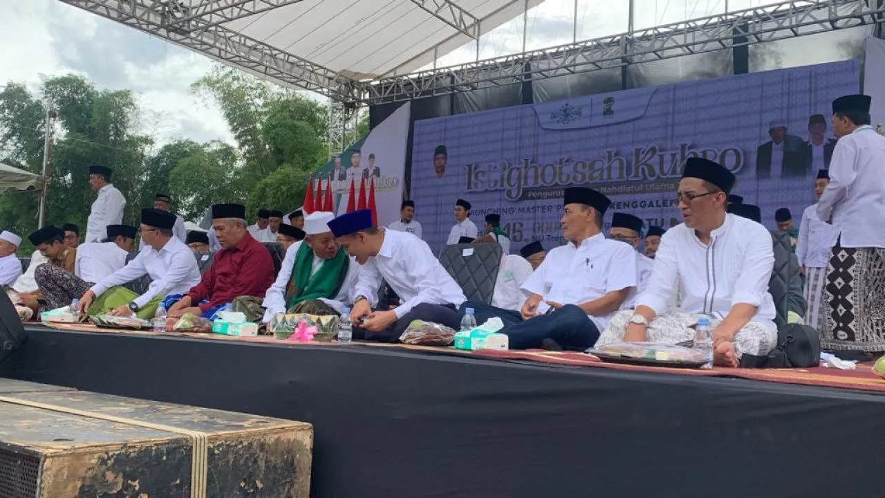 Sumbang Pembangunan Tower Center, Mendag Zulhas Diapresiasi PCNU Trenggalek