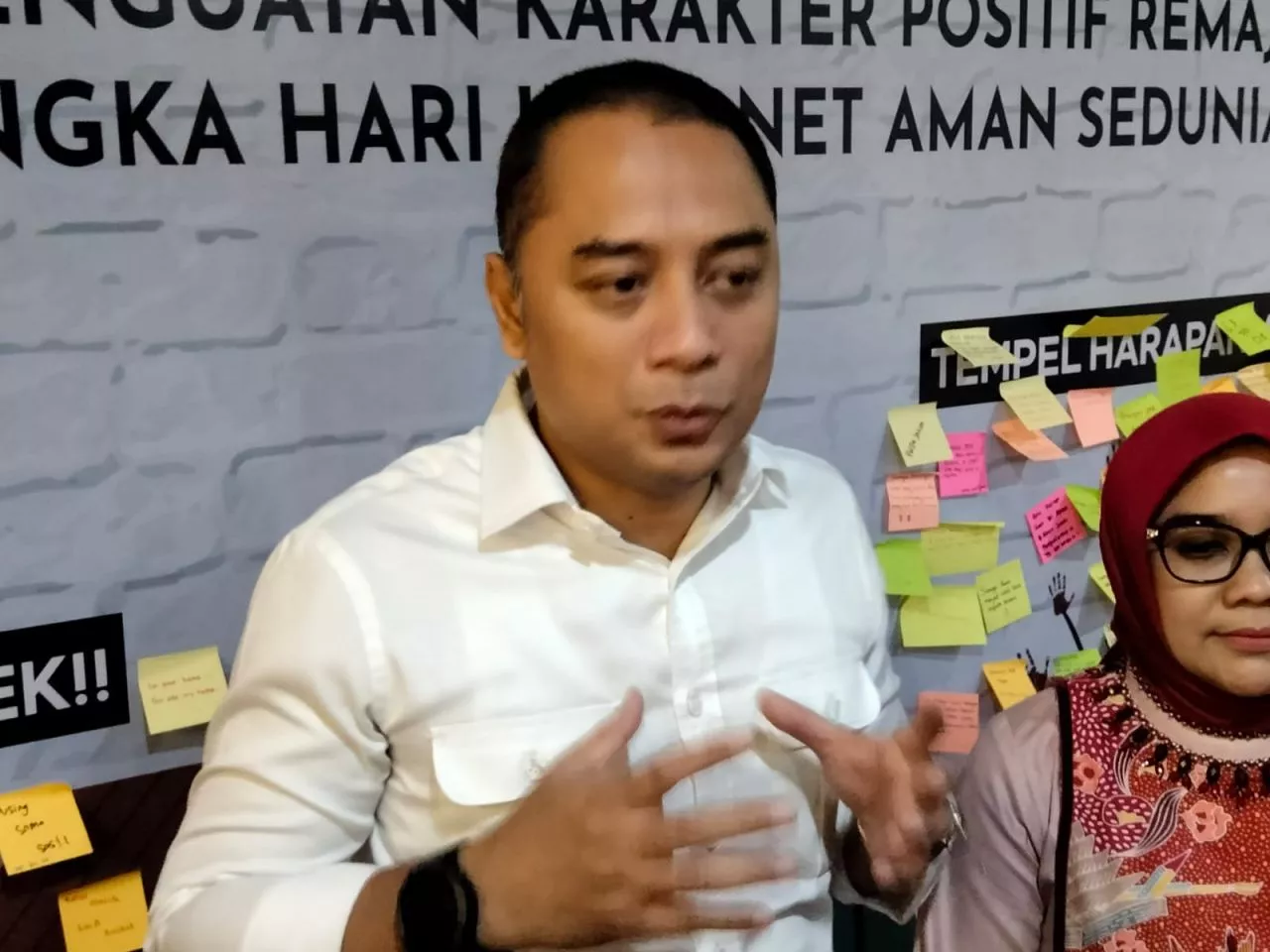 Pemkot Surabaya Larang Pelajar Rayakan Valentine di Sekolah, Ini Sanksinya
