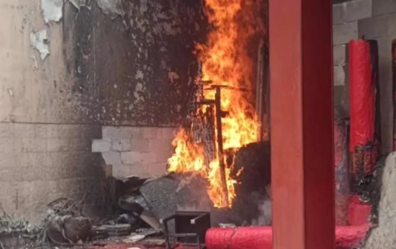 Klenteng di Surabaya Terbakar, Diduga Akibat Tetesan Lilin