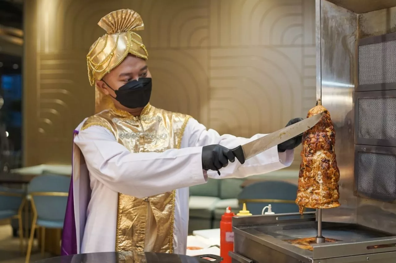 Grand Dafam Signature Surabaya Ajak Jelajah Dunia Lewat Sajian Menu Harmony Iftar
