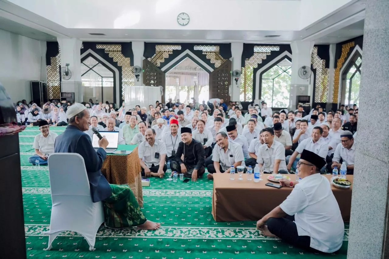 Rayakan HUT 49, SIER Gelar Ngaji Bareng Gus Ali