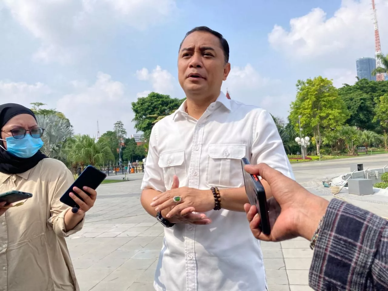 Wali Kota Surabaya Pecat Oknum Linmas yang Diduga Pelaku Kekerasan Anak di Shelter