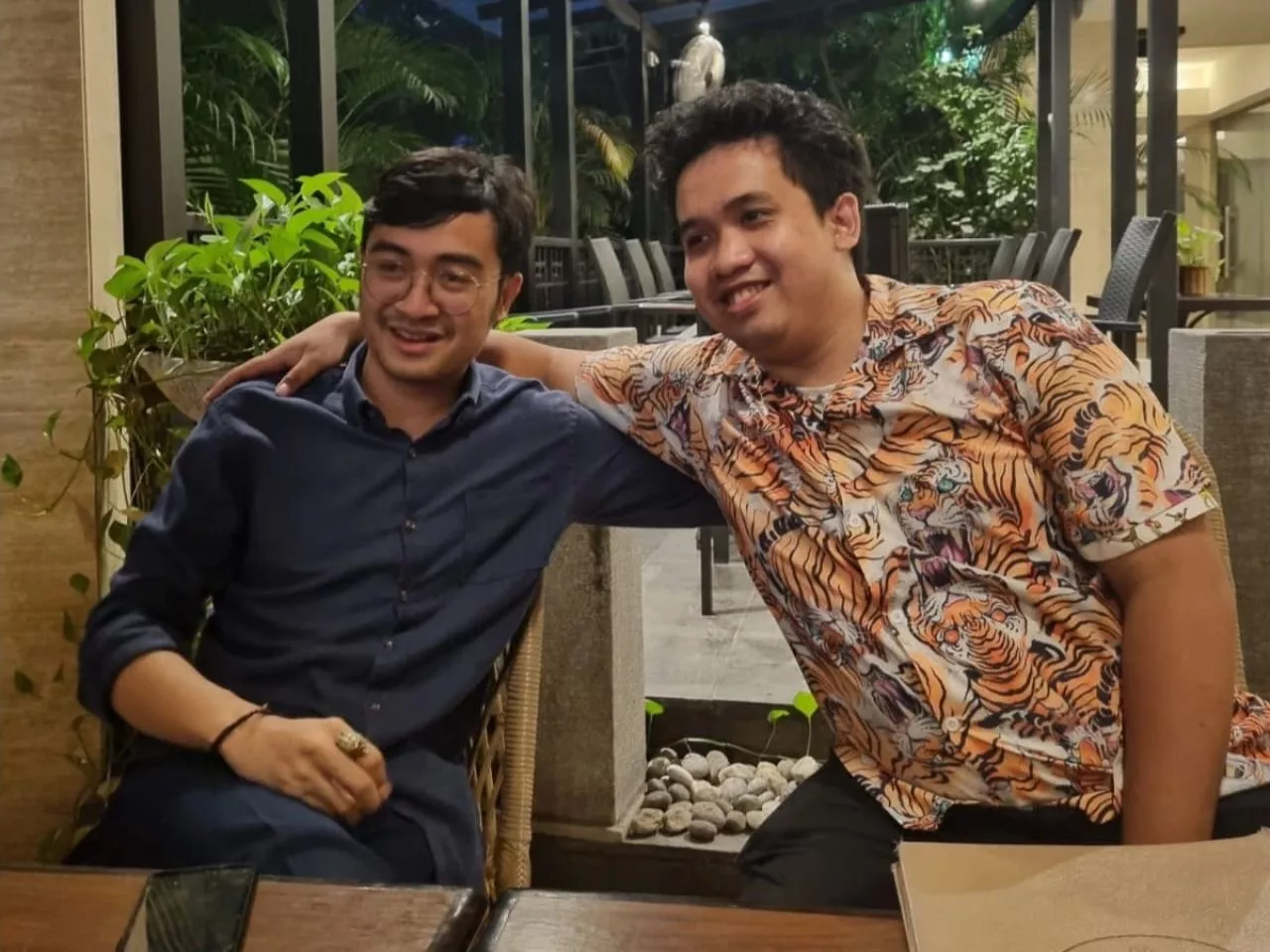 Keluar Demokrat, Putra Gubernur Khofifah Terlihat Akrab dengan Kader Muda PDIP