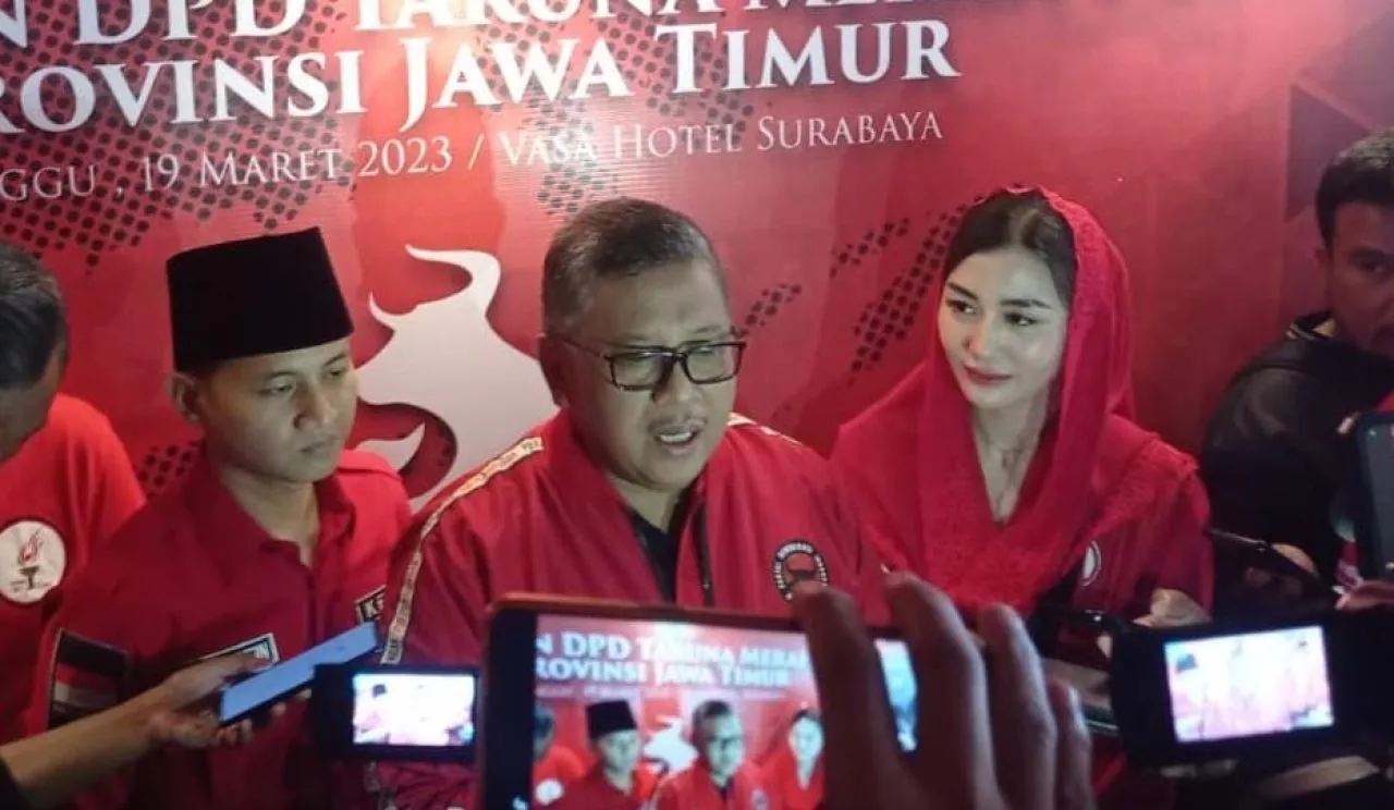 Tanggapi Anak Gubernur Khofifah Keluar dari Demokrat Jatim, Sekjen PDIP: Mungkin Tidak Nyaman