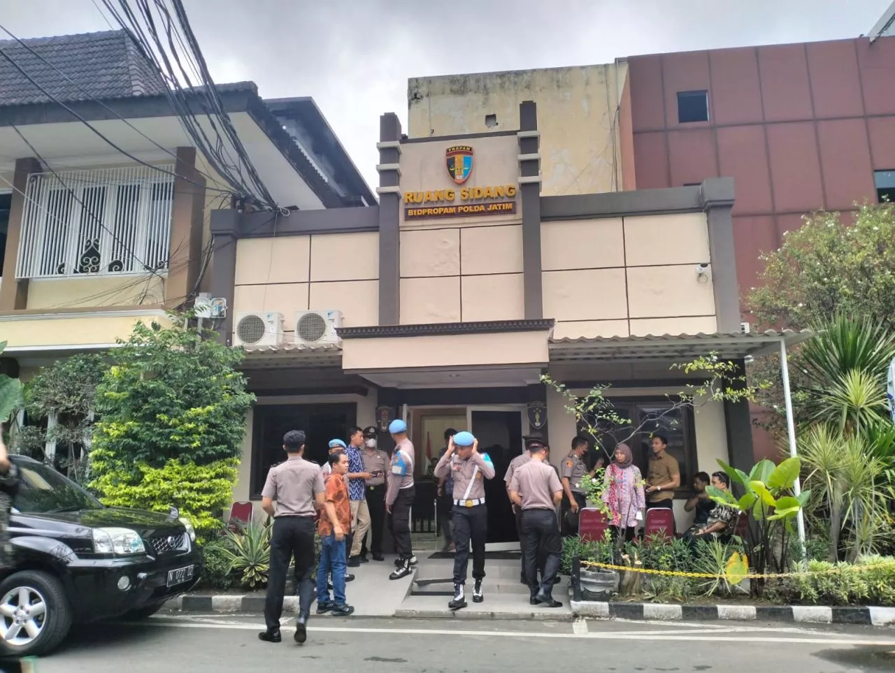 Diduga Penggelapan Vaksin, Dua Penjabat Polrestabes Surabaya Disidang Etik