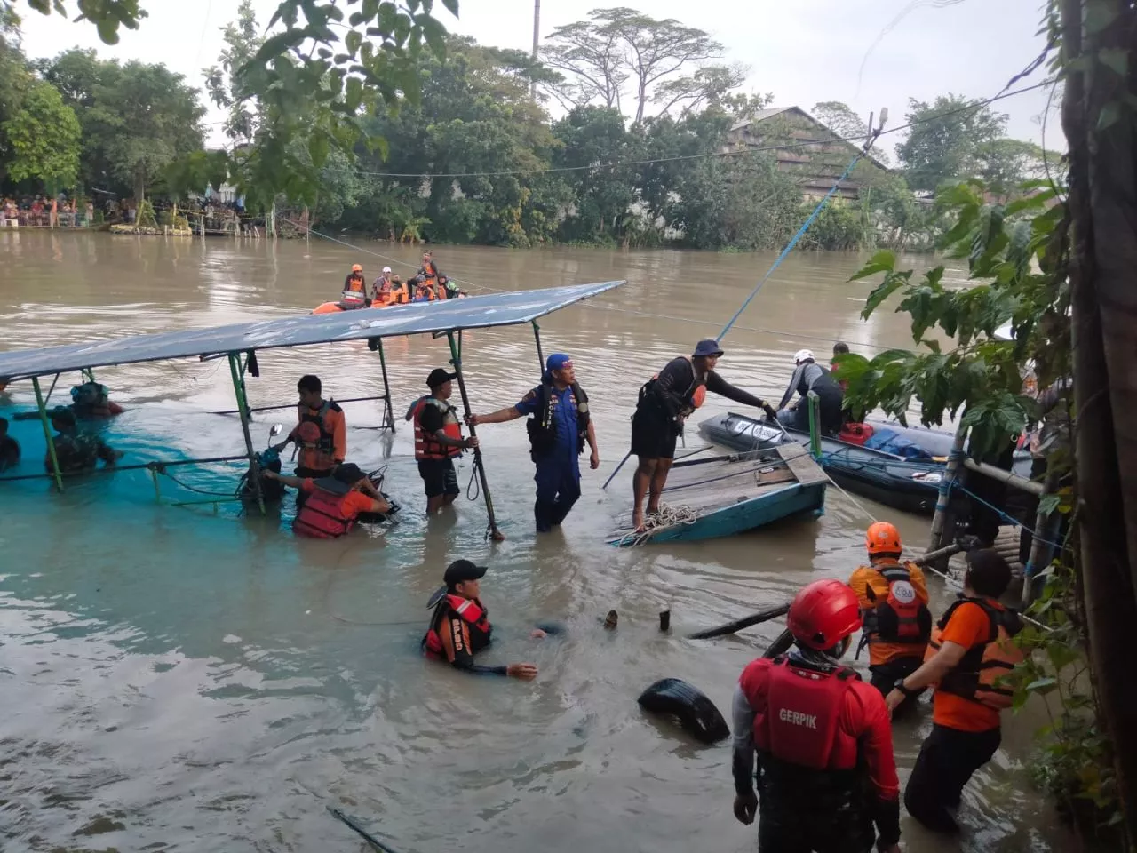 Dishub Surabaya Sempat Labeli Perahu Tambang yang Tenggelam Tidak Penuhi Syarat Kelaikan