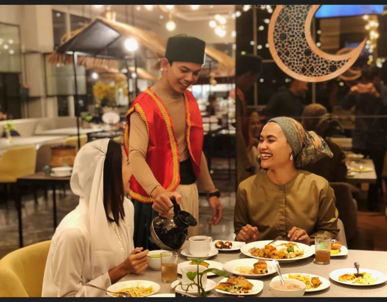 Bukber 1001 Malam Bersama Abusias di Swiss-Belinn Airport Surabaya