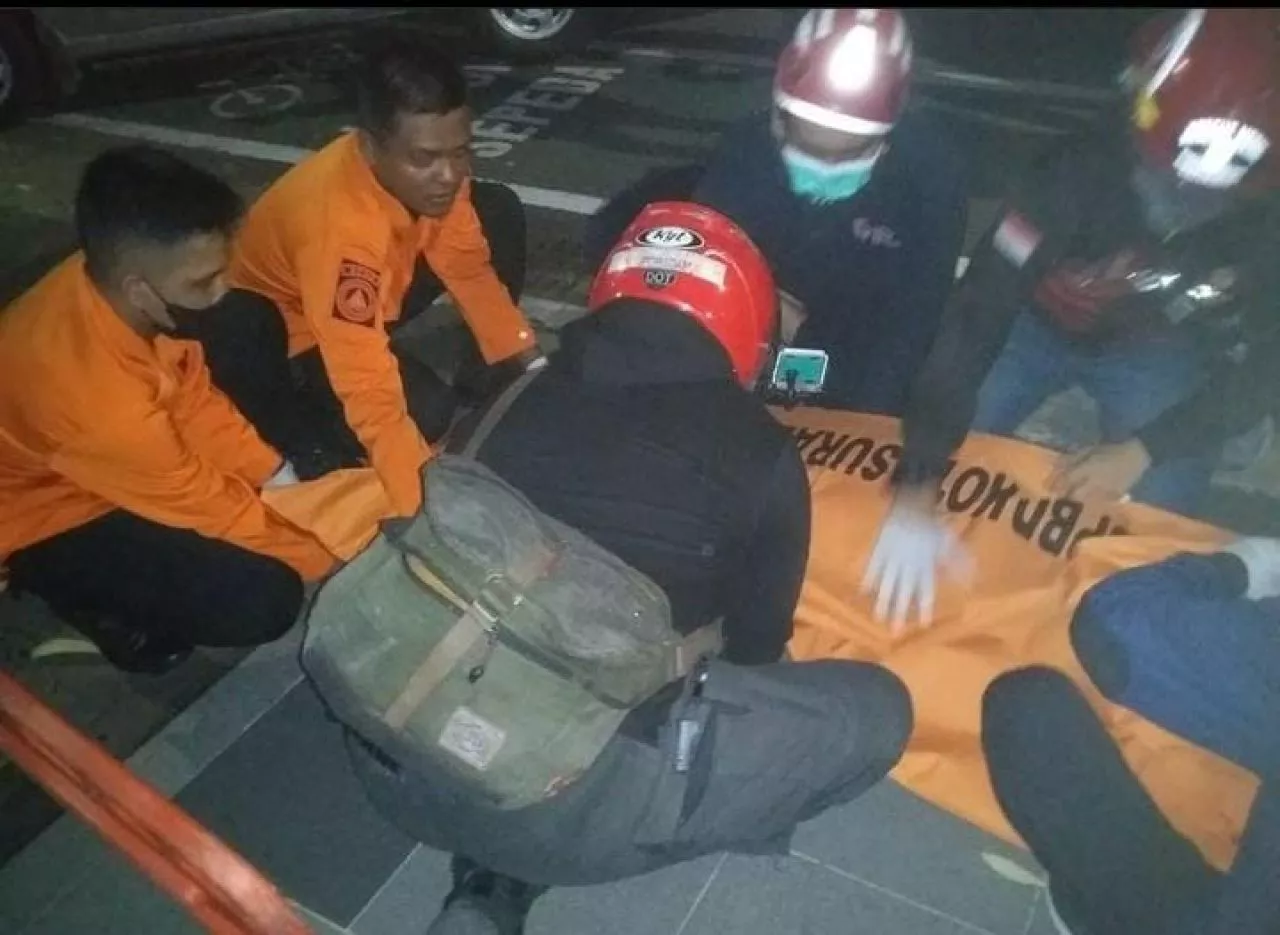 Terkuak, Remaja Tewas Tergeletak di Surabaya Rekam Aksinya Sendiri hingga Menabrak Truk