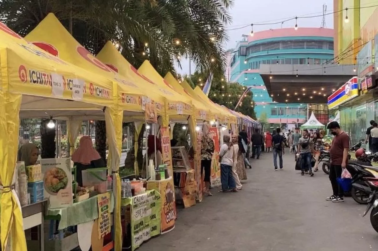 Tarik Pengunjung Pasar Turi Baru, Pemkot Surabaya Gelar Bazar Ramadan