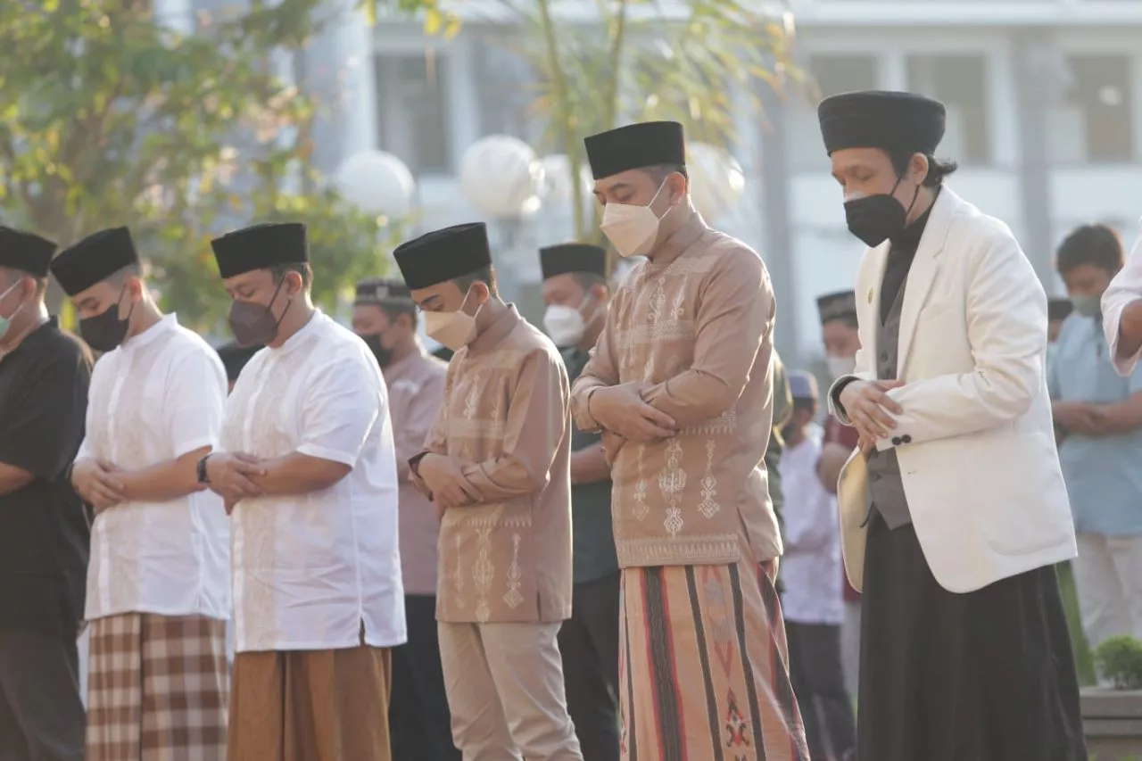 Wali Kota Eri Bakal Salat Idul Fitri di Taman Surya Bersama Masyarakat Surabaya