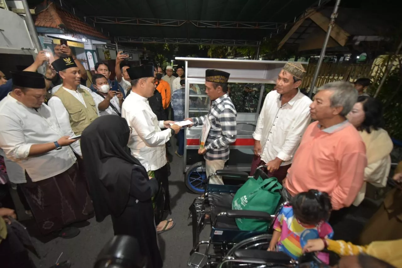 Terobosan Wali Kota Eri dalam Mengentas Kemiskinan, Bentuk Kampung Madani di Setiap Kelurahan Surabaya
