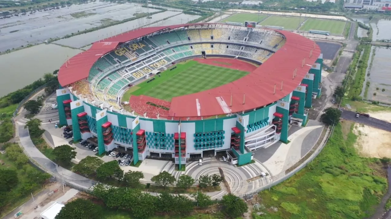 Ditunda Lagi, Stadion GBT Masih Belum Boleh Dipakai Pramusim