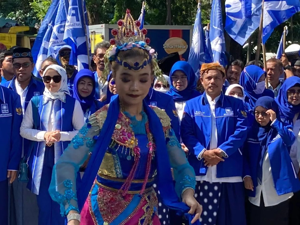 PAN Surabaya Daftarkan Bacaleg, Dapil 56 persen Perempuan