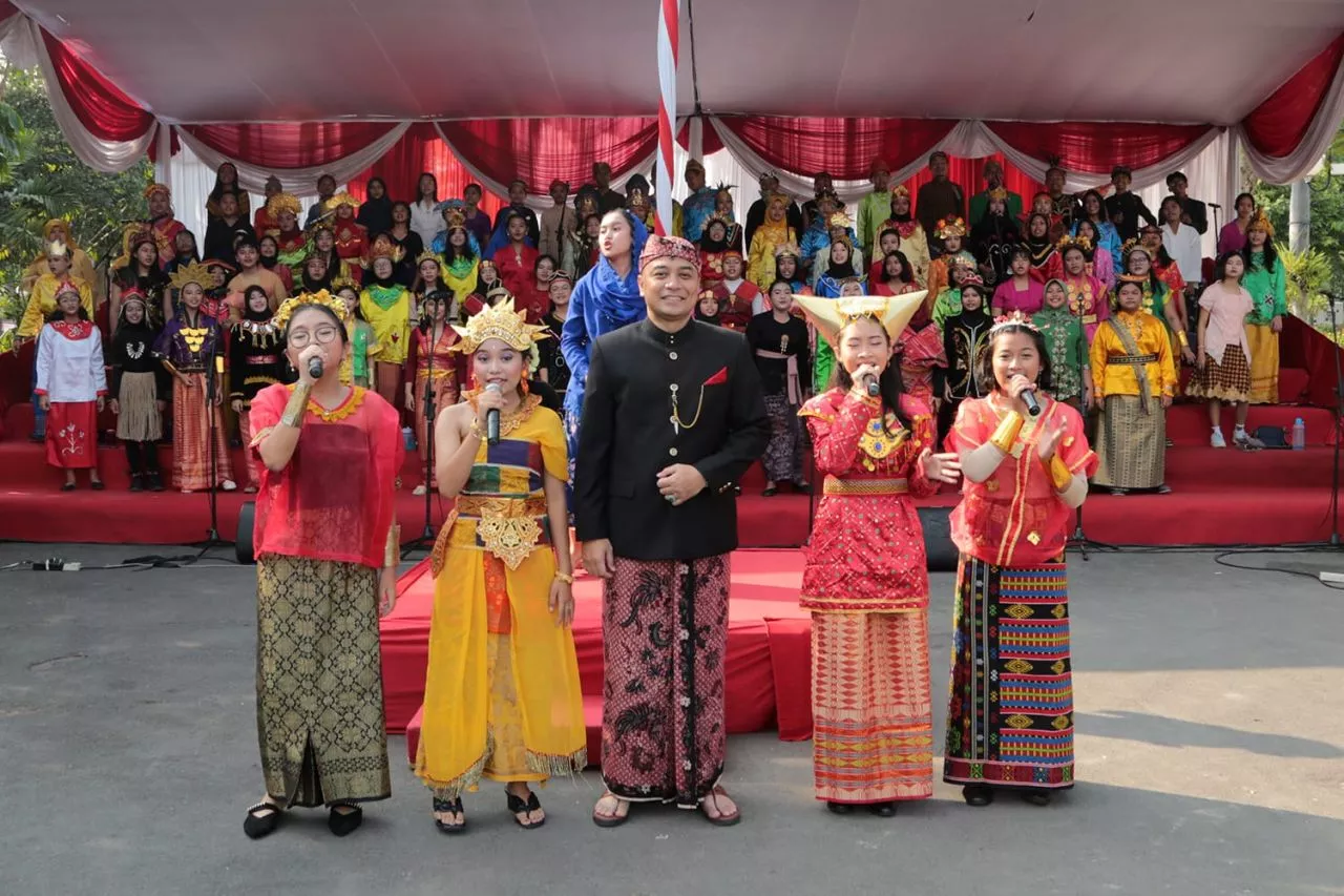Wali Kota Eri Cahyadi Ajak Warga Surabaya Terapkan Nilai-nilai Pancasila