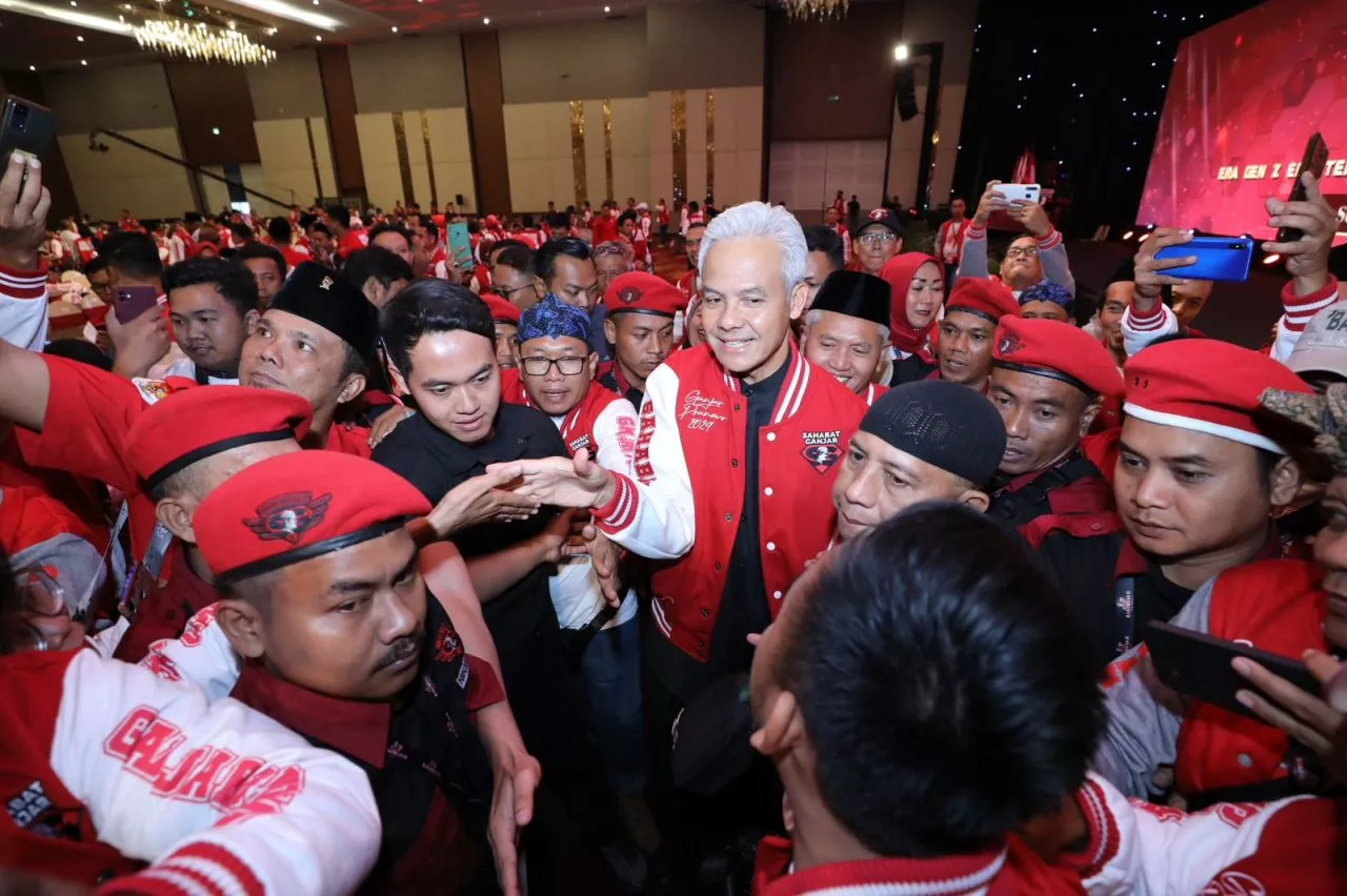 Pesan Ganjar Pranowo pada Relawan: Dekati Generasi Z