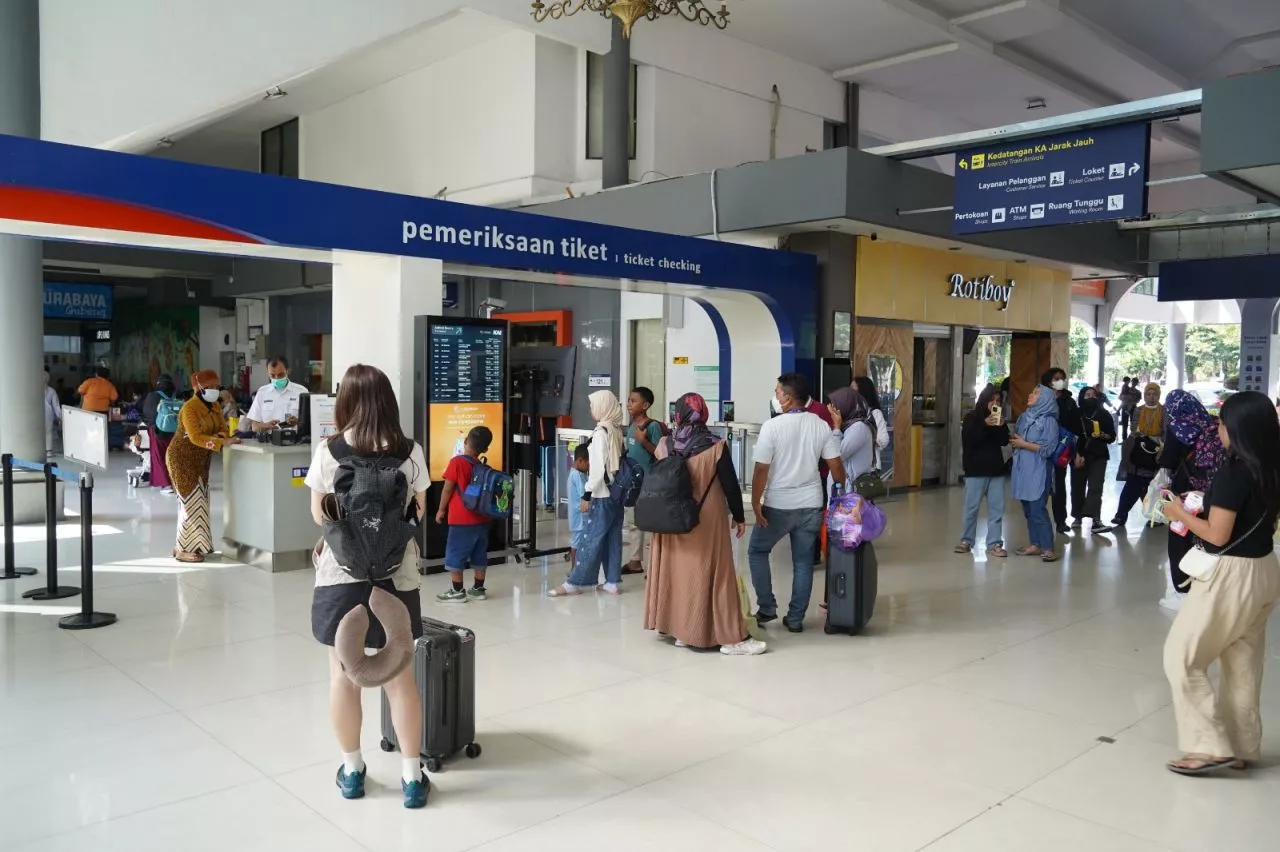 Liburan Panjang Idul Adha, KAI Daop 8 Sediakan 25 Ribu Tiket Kereta Jarak Jauh