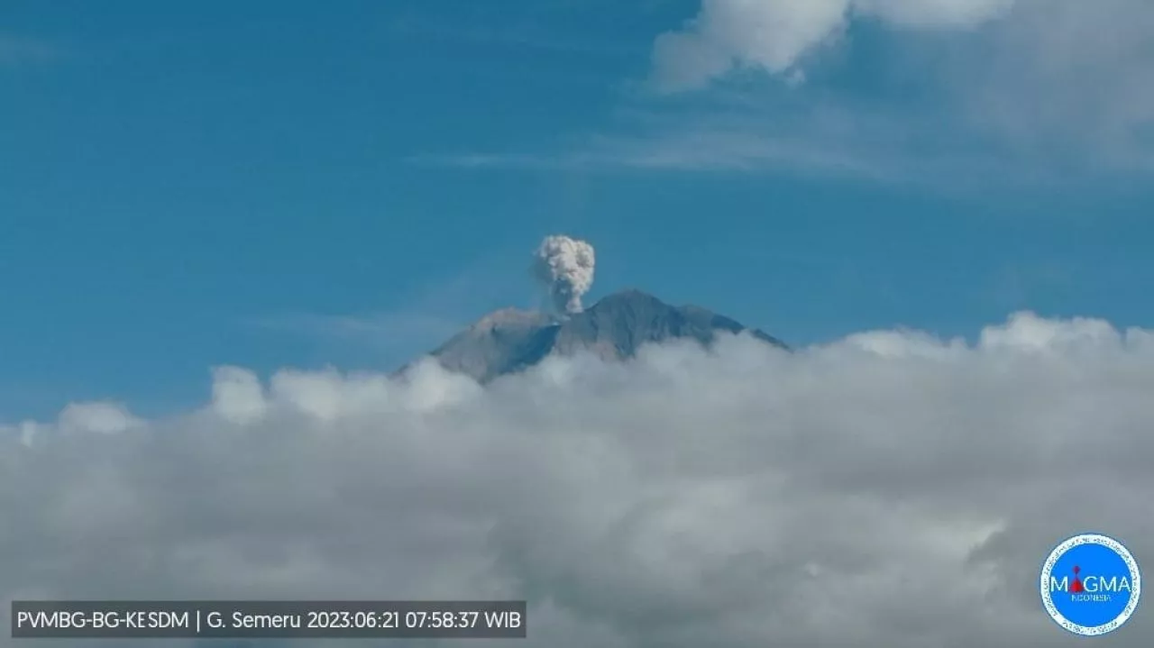 Gunung Semeru Kembali Erupsi, Enam Letusan dalam Sehari