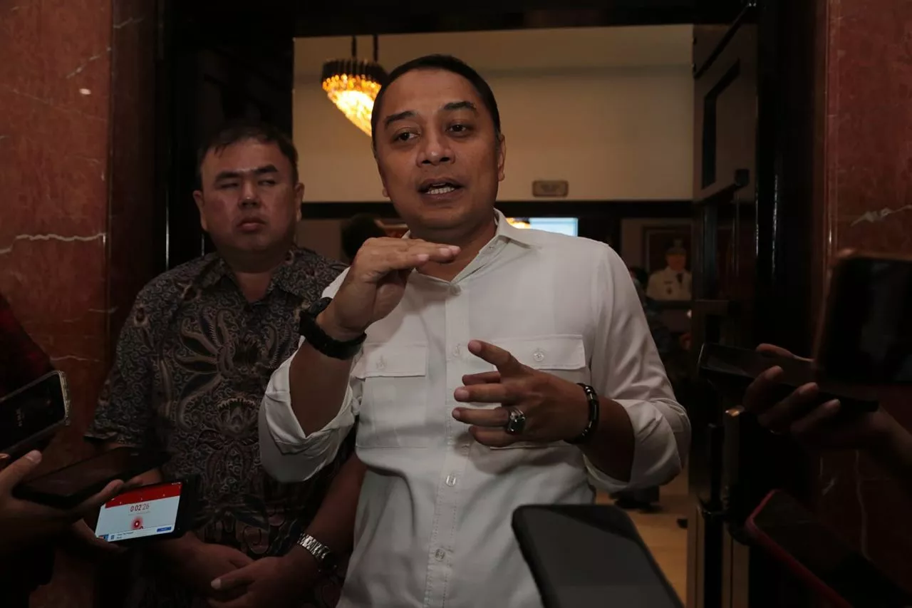 10 SMP Swasta di Surabaya Minim Siswa, Ini Langkah Wali Kota Eri