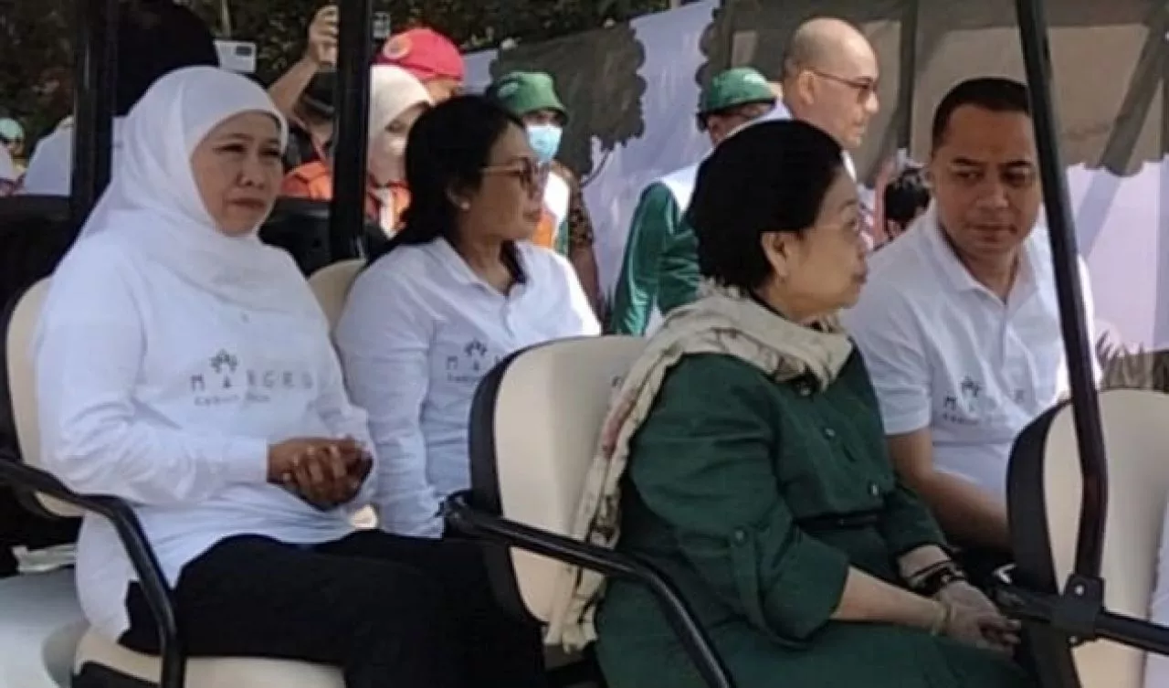 Disaksikan Khofifah, Megawati dan Wali Kota Eri Kompak Puji Hasil Kerja Risma saat Peresmian Kebun Raya Mangrove