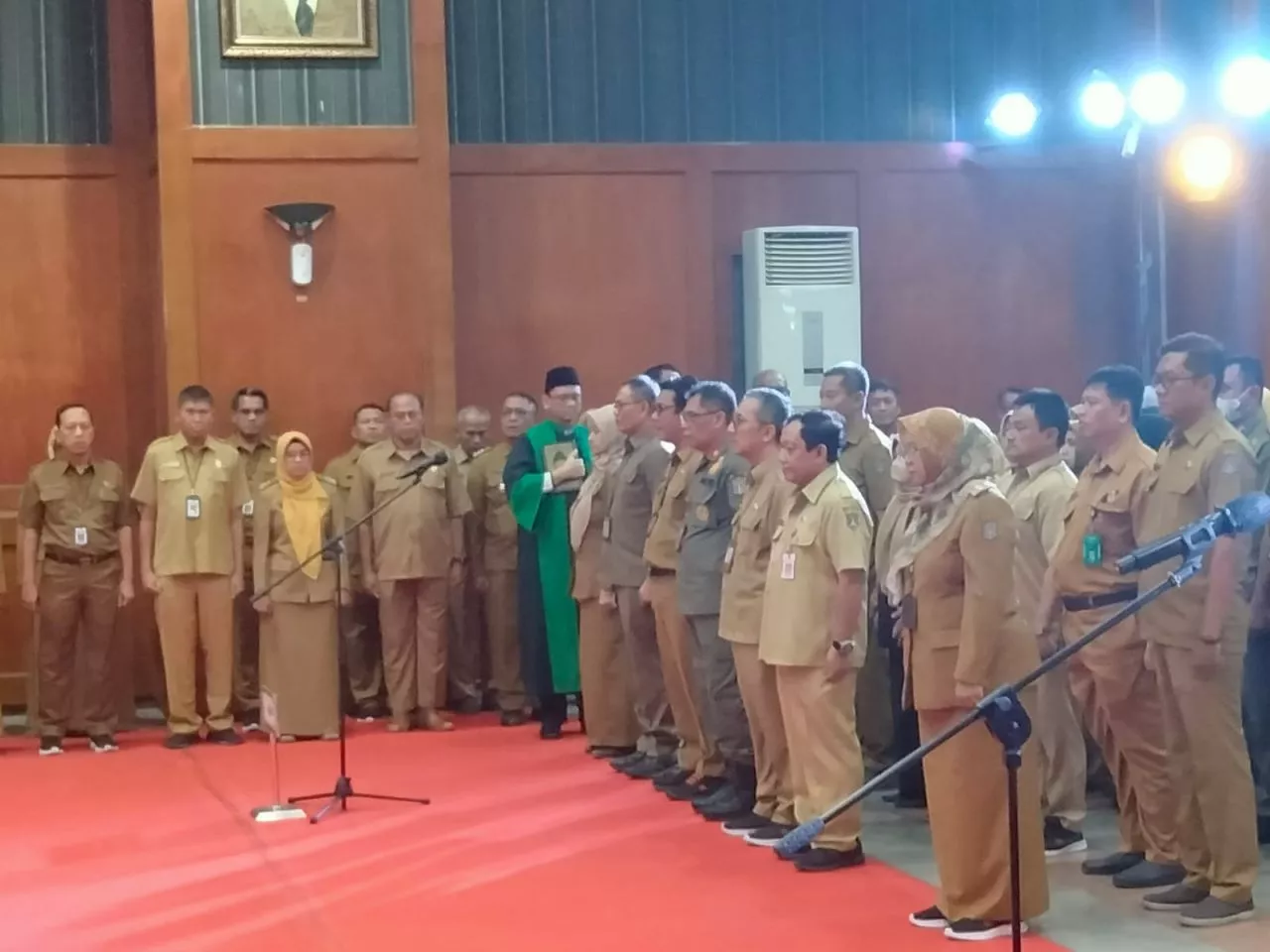 Wali Kota Eri Kembali Gelar Mutasi Pejabat Pemkot Surabaya, Fikser Rangkap Jabatan Kasatpol PP
