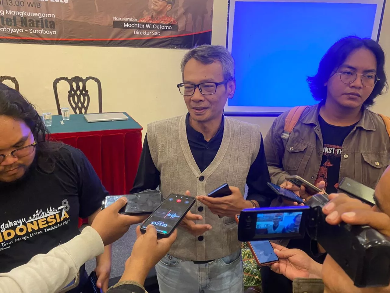 Elektabilitas Risma Menurun di Survei SSC, Peneliti: Kurang Publikasi