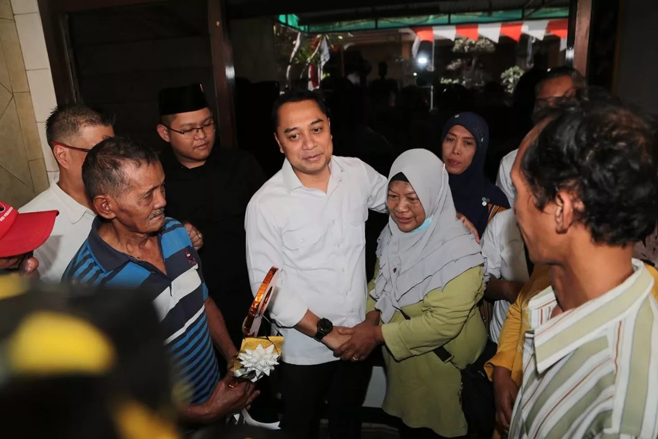Wali Kota Eri Tampung Korban Penggusuran Dukuh Pakis di Rusun Grudo