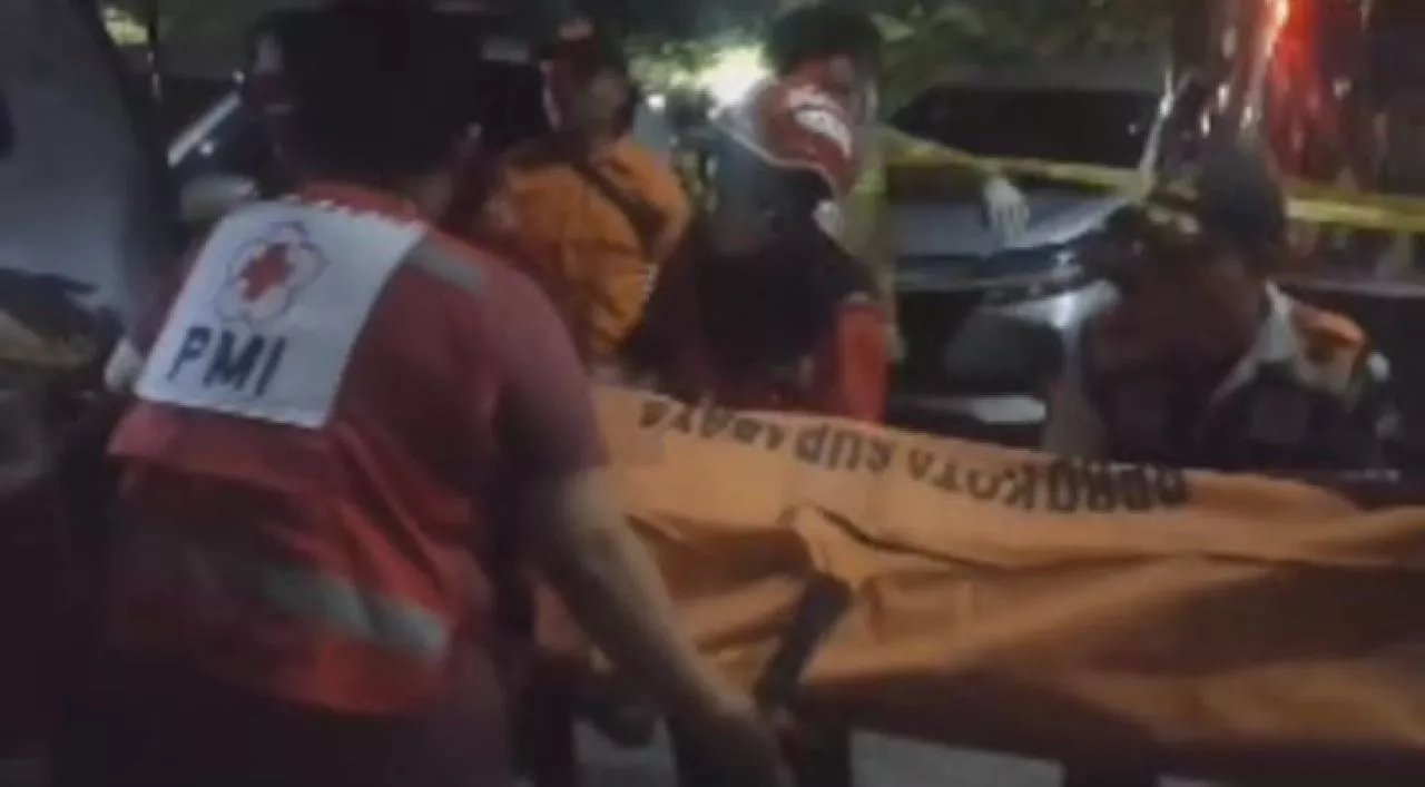 Sekuriti BNI Ditemukan Meninggal di Depan Lobi, Polisi: Diduga Bunuh Diri
