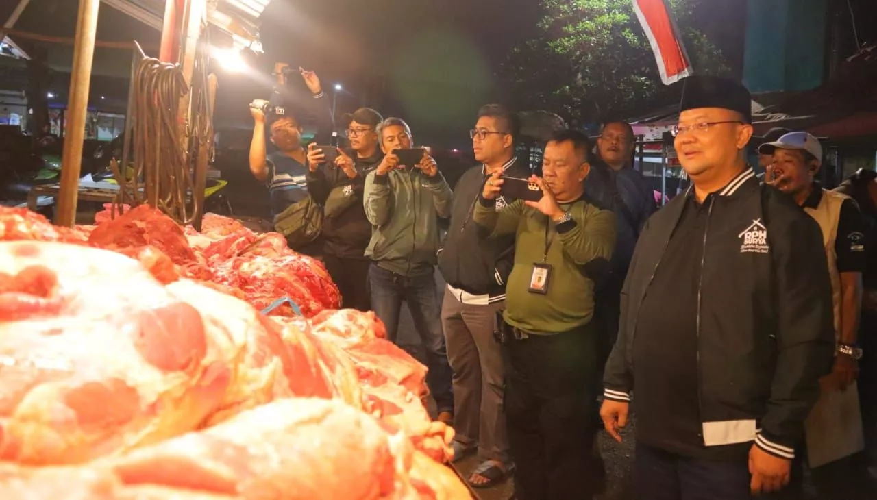 Cegah Daging Sapi Gelonggongan, RPH Surabaya Gelar Sidak Pasar