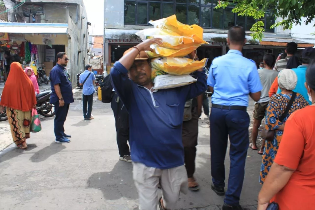 Musim Kemarau, Pemkot Surabaya Pastikan Stok Bahan Pokok Aman
