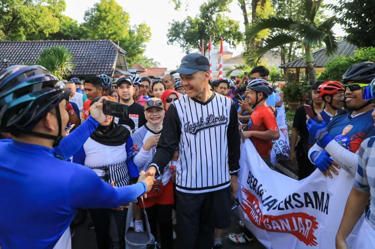 Begini Cara Masyarakat Semarang Ucapkan Salam Perpisahan ke Gubernur Ganjar Pranowo