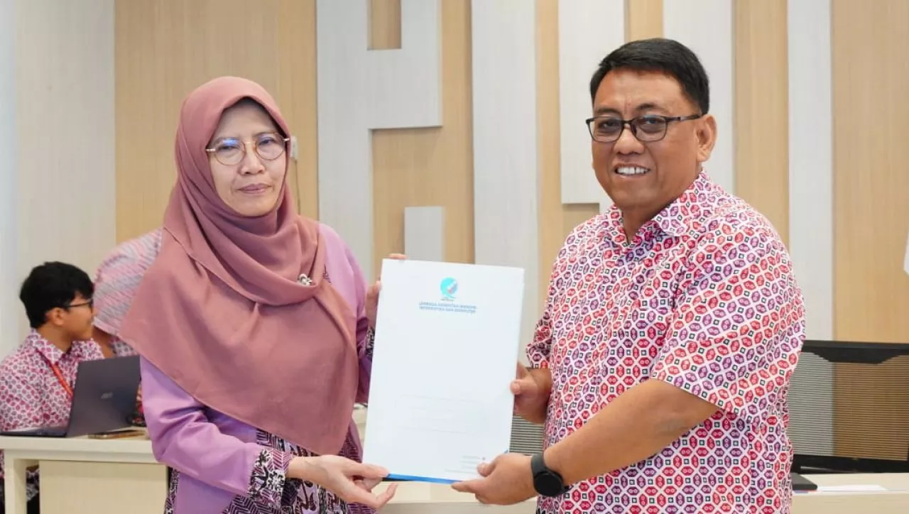 Sistekin Untag Surabaya Jadi Tuan Rumah Bimtek LAM INFOKOM