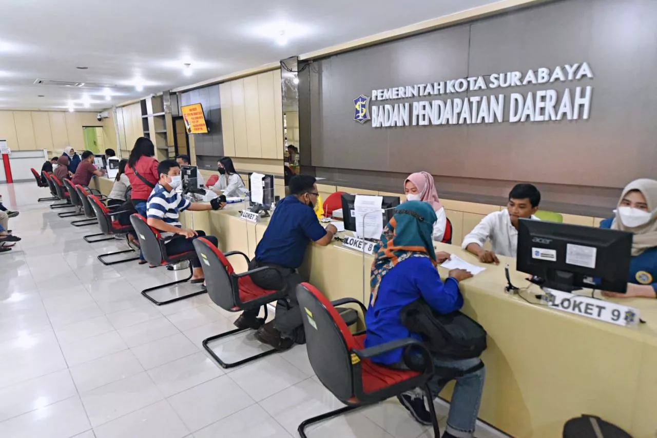 Pemkot Surabaya Kirimkan 'Surat Cinta' ke 712 Ribu Wajib Pajak Serta Siagakan Petugas