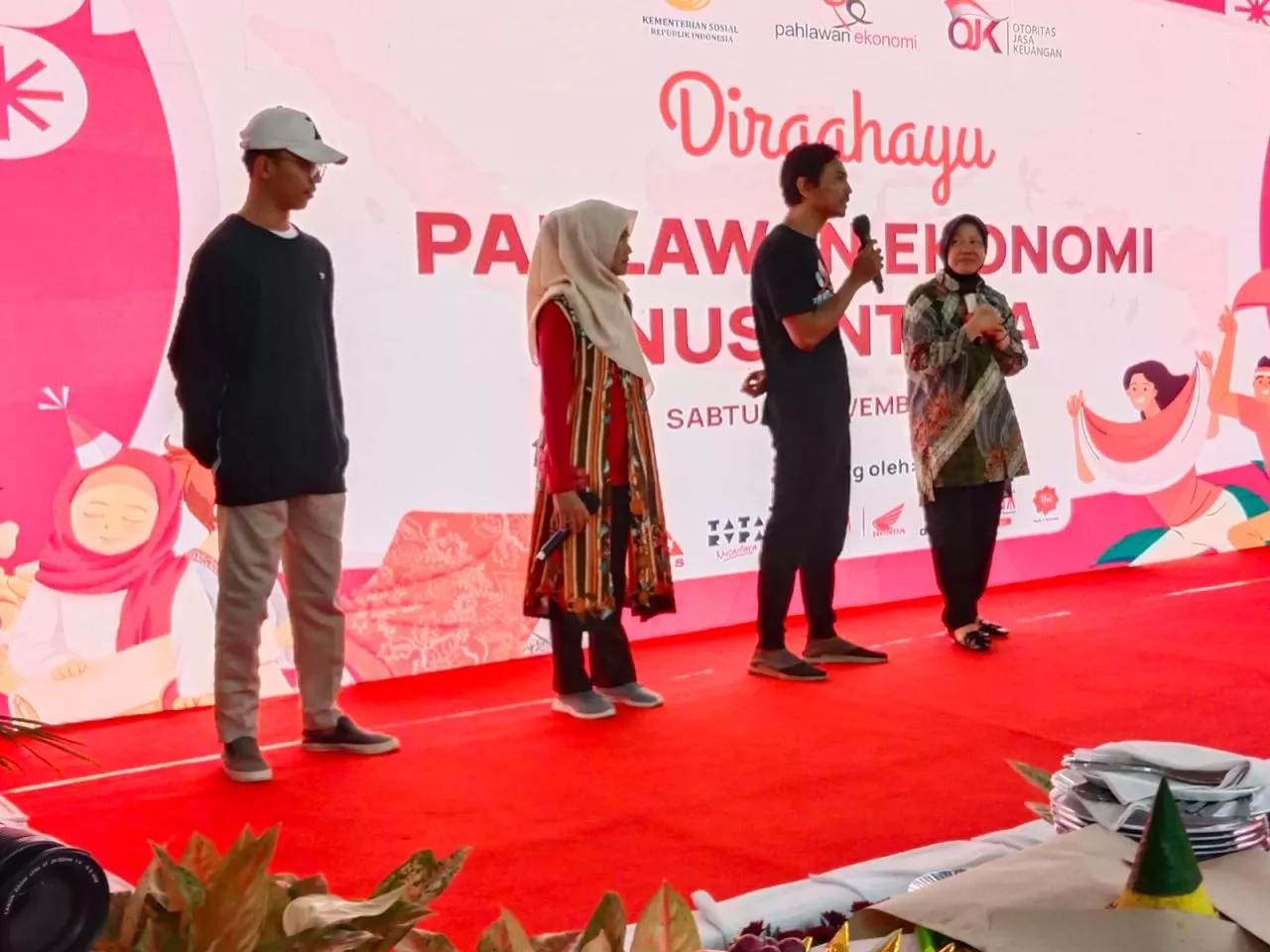 Program Mensos Risma Berhasil Dorong Kemandirian Keluarga Penerima Manfaat