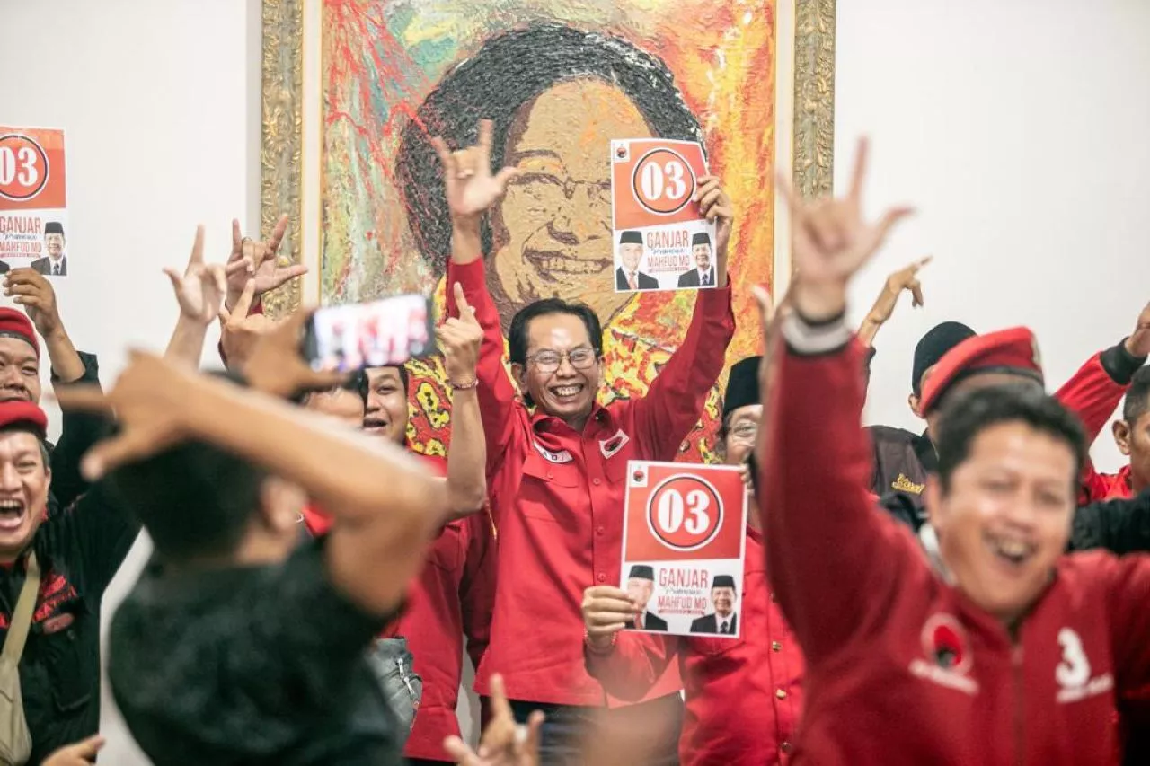 Ganjar-Mahfud Dapat Nomor Urut 3, PDIP Surabaya Gercep Kampanyekan ke Masyarakat