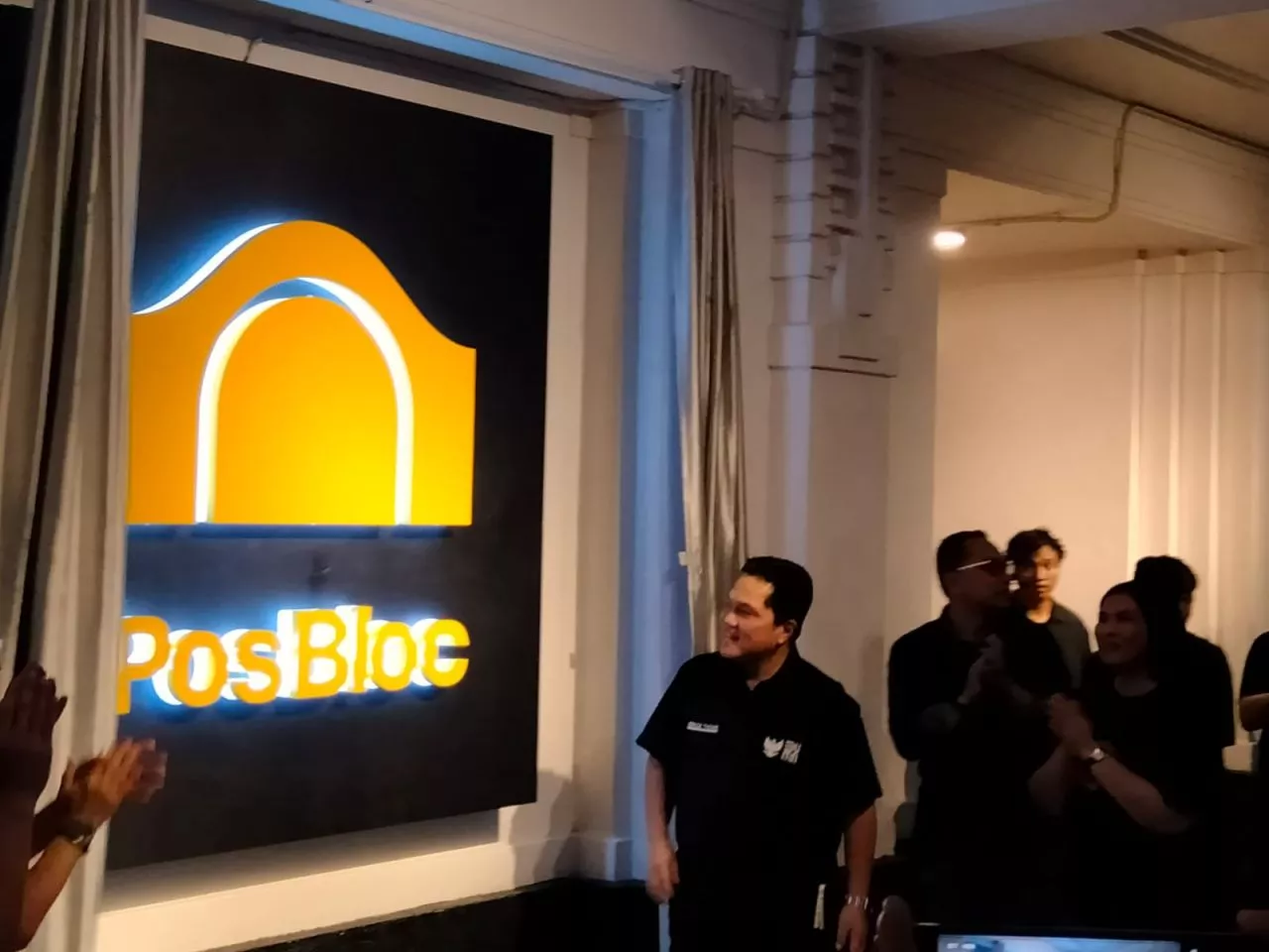 Erick Thohir Resmikan Pos Bloc di Bekas Gedung Kantor Pos Surabaya