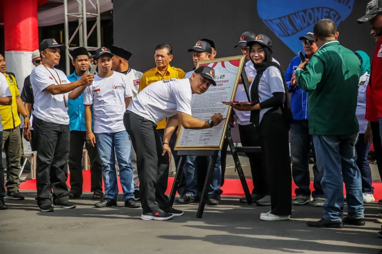 Bawaslu, Forkopimda dan Parpol Gelar Deklarasi Pemilu Damai 2024 di Surabaya
