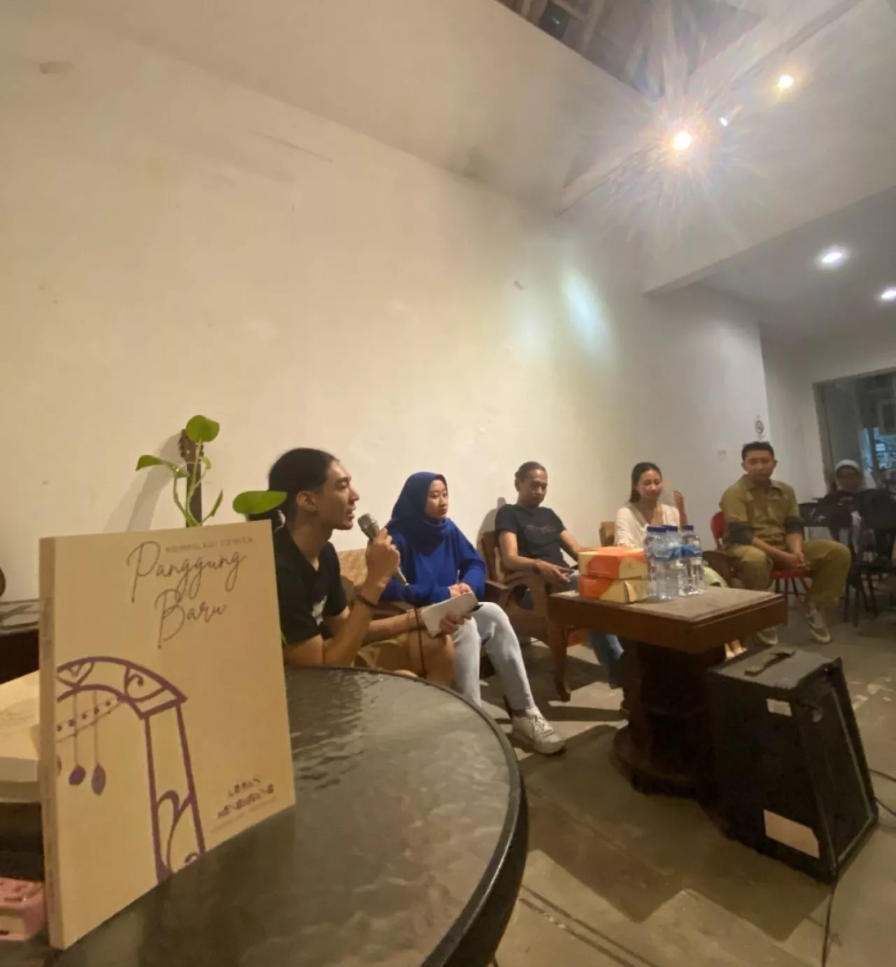 Komitmen Ciptakan Habitat Penulisan, Kelas Mengarang Luncurkan 'Panggung Baru'