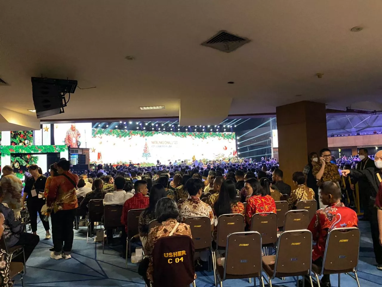 17 Ribu Jemaat Hadiri Puncak Natal Nasional 2023 di Gereja Bethany Surabaya