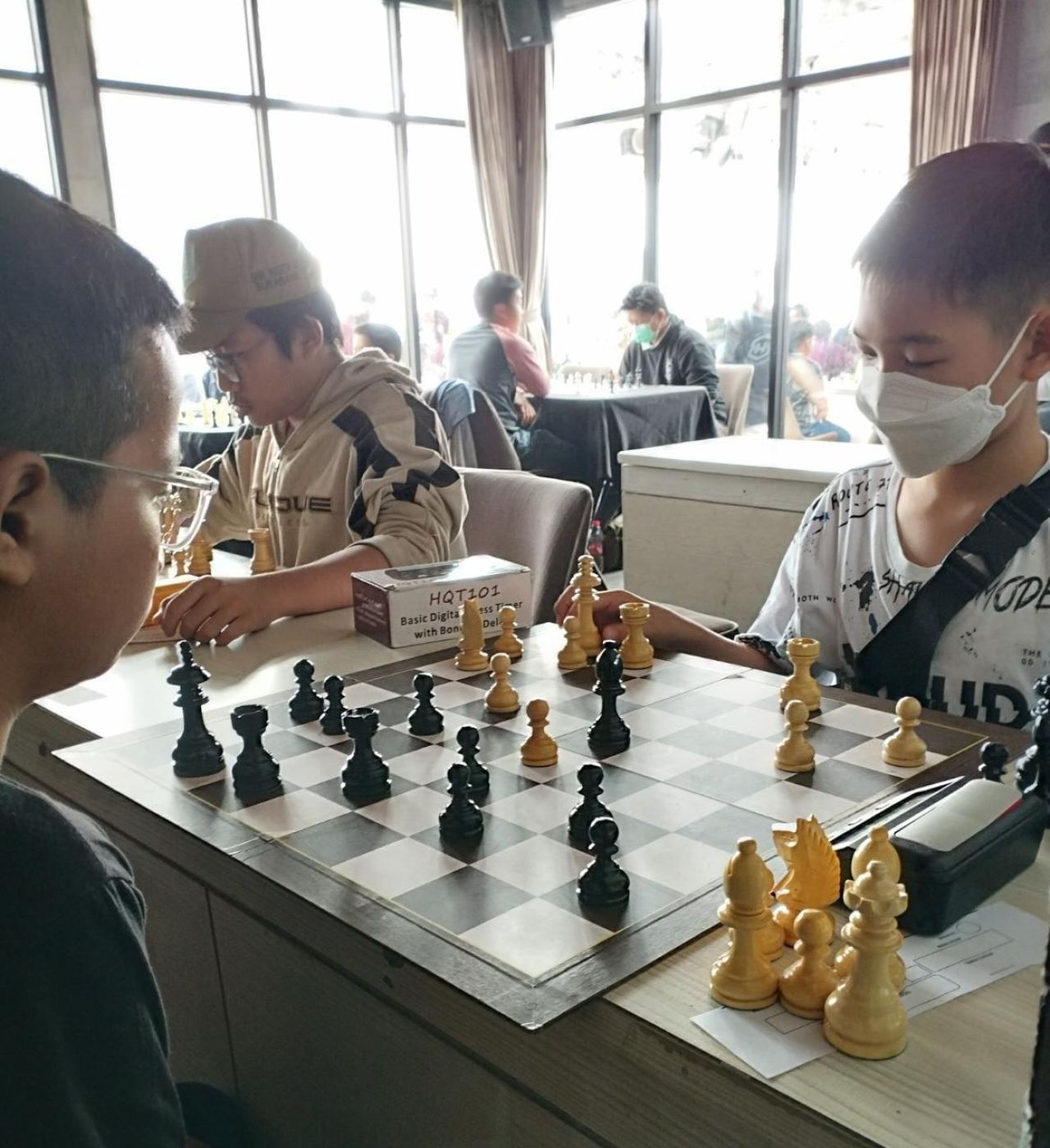 Situasi pertandingan Chess Cup MaxOne ke-IV